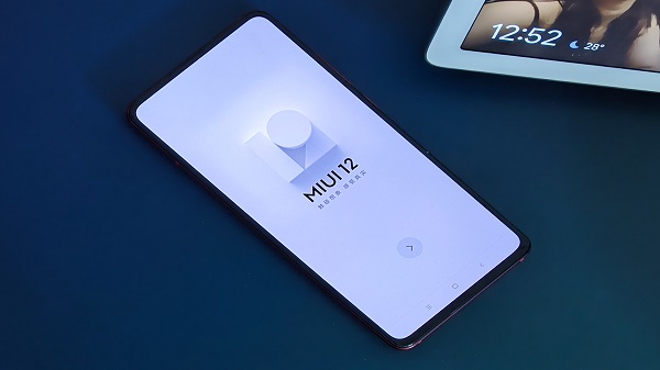 MIUI 12 
