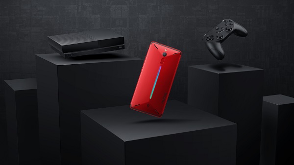 നൂബിയ റെഡ് മാജിക് ട്രാൻസ്പാരന്റ് എഡിഷൻ