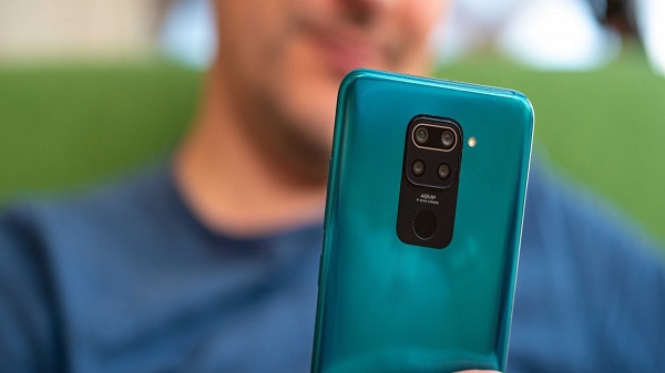 റെഡ്മി നോട്ട് 9 സ്കാർലറ്റ് റെഡ് കളർ വേരിയൻറ്