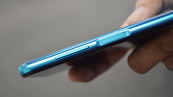 നാനോ സിം കാർഡ് 