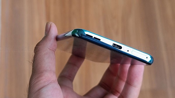 4,115 mAh ബാറ്ററി