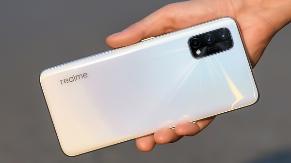 റിയൽമി എക്സ്7; വില