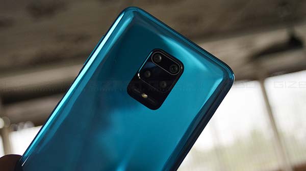  പിൻ ക്യമറകൾ