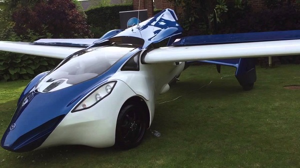 ക്ലീൻ വിഷൻറെ ഫ്ലൈയിംഗ് കാർ 