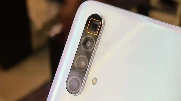 റിയൽ‌മി ക്യു 2: പ്രതീക്ഷിക്കുന്ന സവിശേഷതകൾ