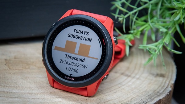 ഗാർമിൻ ഫോർറണ്ണർ 745