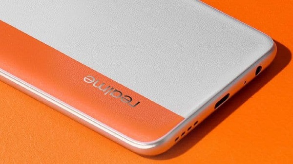 റിയൽ‌മി വി 5 റീബ്രാൻഡ് വേർഷനായി റിയൽ‌മി 7 5 ജി