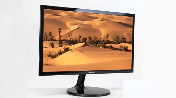 ഇൻബിൽറ്റ് പിസി, മൊബൈൽ കണക്റ്റിവിറ്റിയുമായി സാംസങ് സ്മാർട്ട് മോണിറ്റർ