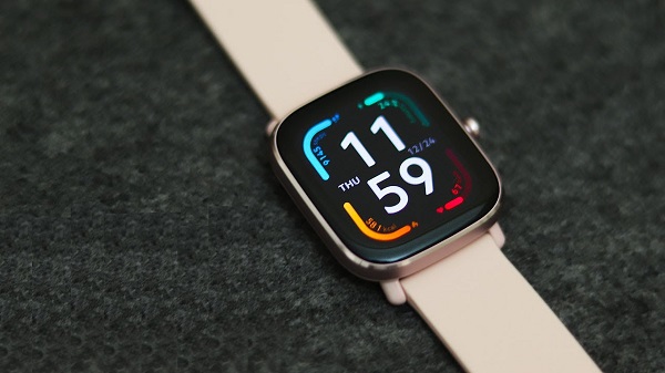 അമാസ്ഫിറ്റ് ജിടിഎസ് 2 മിനി: ഇന്ത്യയിലെ വില, ലഭ്യത