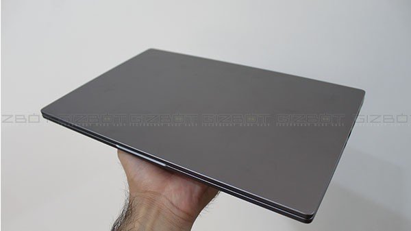 പോക്കോയുടെ ലാപ്ടോപ്പുകൾ