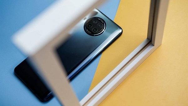 എംഐ 10 ഐ: വിശദാംശങ്ങൾ 