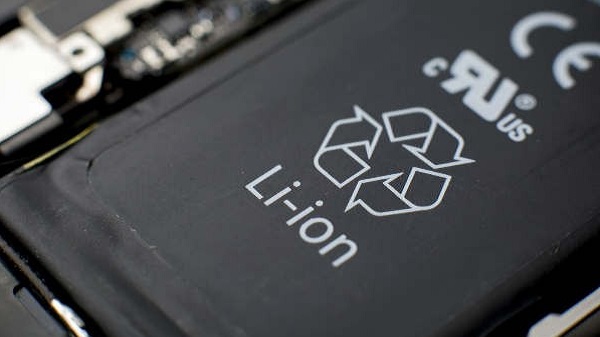 ലിഥിയം അയൺ 