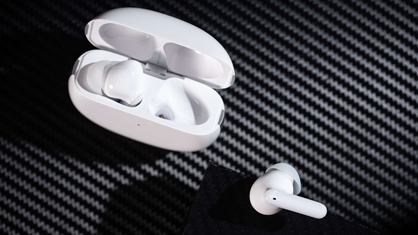 ഓപ്പോ എൻകോ എക്‌സ്: ലോഞ്ചും, പ്രതീക്ഷിക്കുന്ന വിലയും