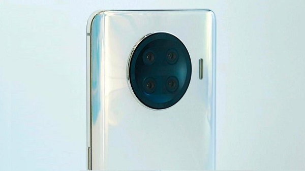 റിയൽ‌മി റേസ് സ്മാർട്ഫോൺ