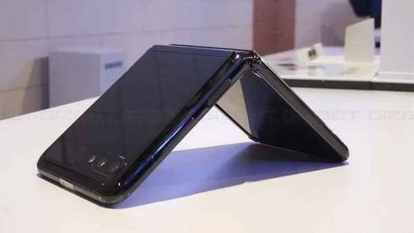 ഗാലക്സി ഇസഡ് ഫ്ലിപ്പ് 2020 