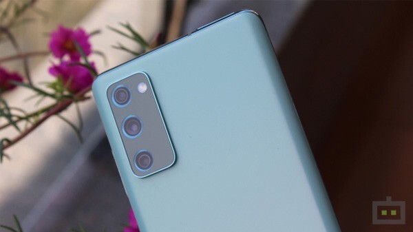 സാംസങ് ഗാലക്‌സി എസ് 20 എഫ്ഇ 5 ജി: ക്യാമറ സവിശേഷതകൾ