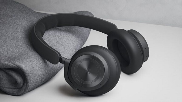 ബാംഗ് & ഒലുഫ്‌സെൻ ബിയോപ്ലേ എച്ച്എക്‌സ് വില