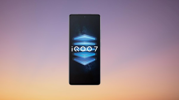 ഐക്യൂഒഒ 7: സവിശേഷതകൾ