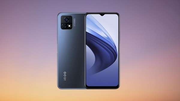 ഐക്യുഒഒ യു3എക്സ്