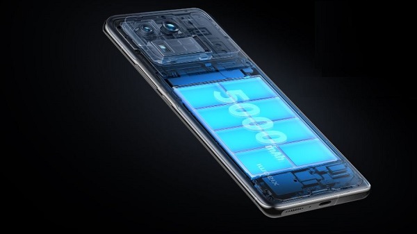 10W റിവേഴ്സ് വയർലെസ് ചാർജിംഗ് സപ്പോർട്ട് ചെയ്യുന്ന 5,000 എംഎഎച്ച് ബാറ്ററി