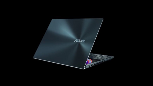 അസ്യൂസ് സെൻ‌ബുക്ക് പ്രോ ഡ്യുവോ 15 ഒ‌എൽ‌ഇഡി