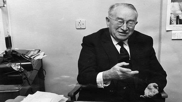 ആരാണ് സർ ലുഡ്വിഗ് ഗട്ട്മാൻ?