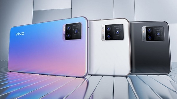 വിവോ വി 20 2021 (24,990 രൂപ)