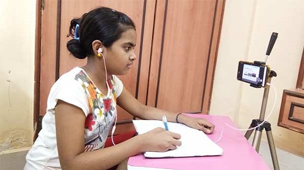 ആപ്പ്