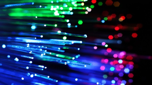 ഒപ്റ്റിക്കൽ ഫൈബർ കേബിളുകൾ