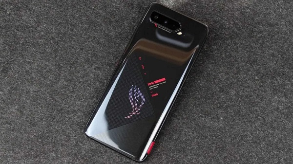 സ്നാപ്ഡ്രാഗൺ 888 SoC പ്രോസസർ കരുത്തേകുന്ന അസ്യൂസ് റോഗ് ഫോൺ 5 എസ് ഓഗസ്റ്റ് 16 ന് അവതരിപ്പിച്ചേക്കും