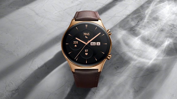 8 ചാനൽ പിപിജി ഹാർട്ട് റേറ്റ് സെൻസറുള്ള ഹോണർ വാച്ച് ജിഎസ് 3 അവതരിപ്പിച്ചു