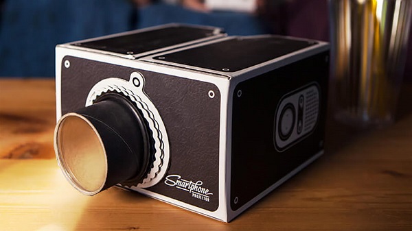 സ്മാർട്ട്ഫോൺ പ്രോജക്റ്റർ