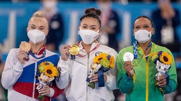 ടോക്കിയോ ഒളിമ്പിക്സിൽ നൽകുന്ന മെഡലുകൾ നിർമ്മിച്ചിരിക്കുന്നത് റീസൈക്കിൾ ചെയ്യ്ത വസ്തുക്കളിൽ നിന്നും