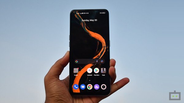 റിയൽ‌മി എക്സ്7 മാക്സ് 5ജി: സവിശേഷതകൾ