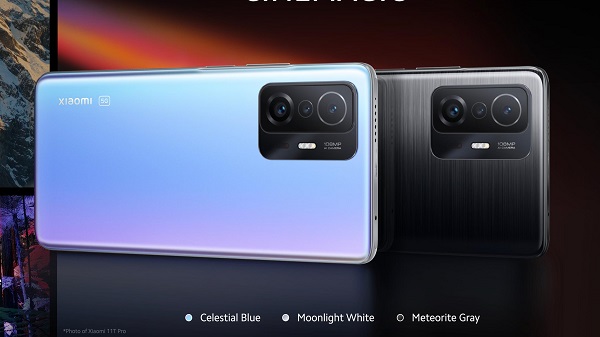 ട്രിപ്പിൾ റിയർ ക്യാമറ 