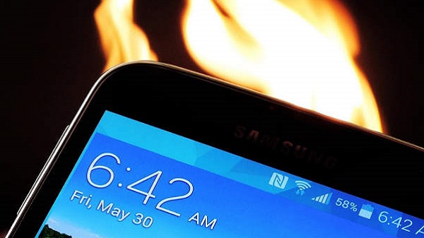 ബാഗ്രൌണ്ട് ആപ്പുകൾ ക്ലോസ് ചെയ്യുക