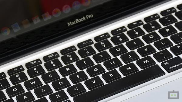 മാക്ബുക്ക് പ്രോയിൽ വലിയ മാറ്റങ്ങൾ