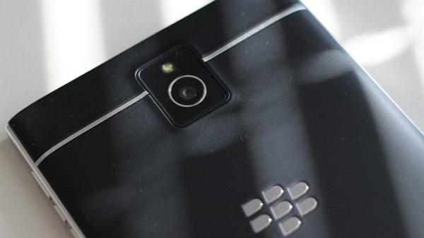 സേവനങ്ങൾ അവസാനിപ്പിക്കാൻ ബ്ലാക്ക്‌ബെറി