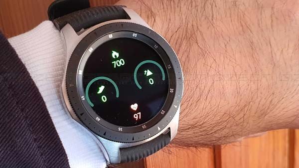 ഗൂഗിൾ സ്മാർട്ട് വാച്ച് 