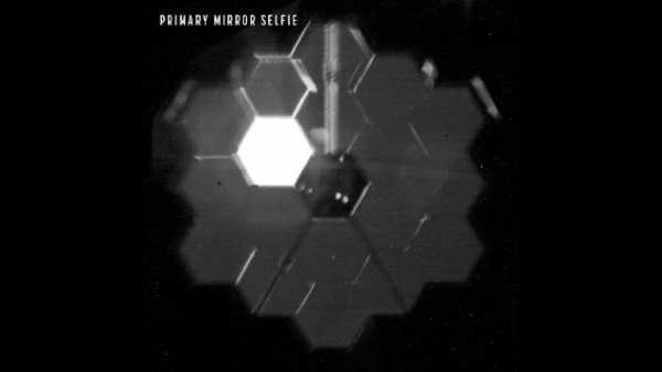 ജെയിംസ് വെബ്