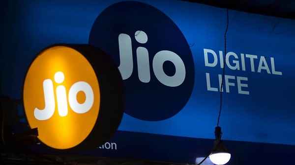 Jio Plans: 301 രൂപ പ്ലാൻ