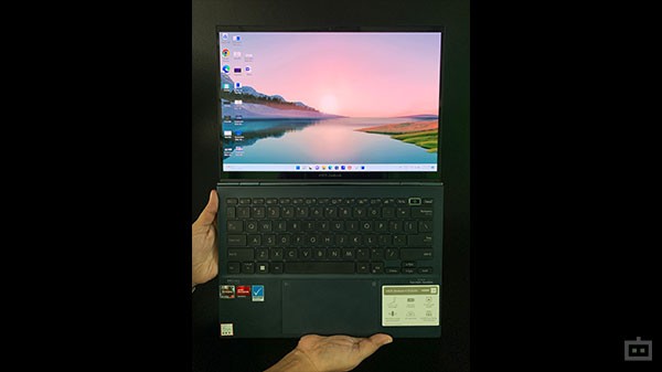 Asus ZenBook S 13 OLED Review: ബാറ്ററി