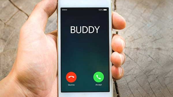 മുറിയിലെ ക്യാമറ കണ്ടെത്താൻ ഫോൺ കോൾ