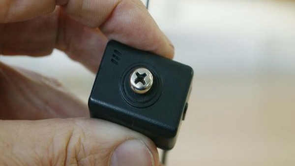 ഒളിക്യാമറകൾ കണ്ടെത്താൻ സ്മാർട്ട്ഫോൺ