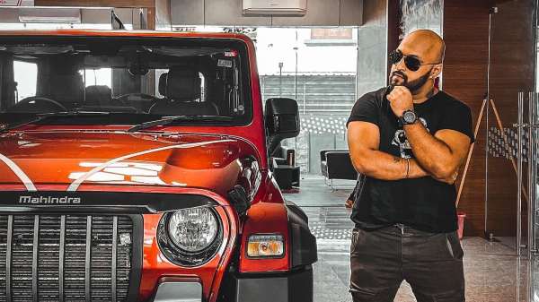 ഗായകന്റെ 40 ലക്ഷത്തിന്റെ എസ്യുവി കാർ അപ്പാടെ 'അപ്രത്യക്ഷമായി' ഗായകന്റെ 40 ലക്ഷത്തിന്റെ എസ്യുവി കാർ അപ്പാടെ 'അപ്രത്യക്ഷമായി'