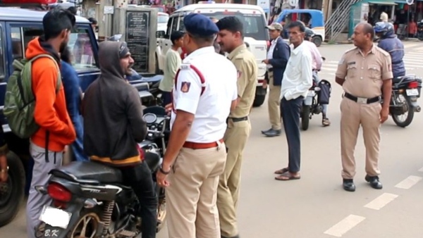 ട്രാഫിക് നിയമം ലംഘിച്ചതിന്റെ പേരിൽ പെറ്റി കിട്ടിയോ? 