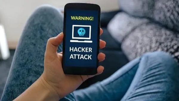 നിങ്ങളുടെ ഫോൺ ആരെങ്കിലും ഹാക്ക് ചെയ്താൽ എങ്ങനെ അറിയും? 