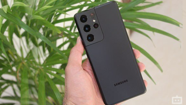 യാതൊരു നിബന്ധനയുമില്ല! സാംസങ് ഗാലക്സി എസ്22 ന് 46,000 രൂപ ഡിസ്കൗണ്ട്