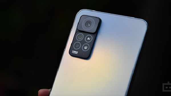 120x സൂപ്പർ സൂം ക്യാമറയുമായി റിയൽമി 12 പ്രോ സീരീസ് ഇന്ത്യയിലെത്തുന്നു