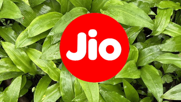 ജിയോയുടെ സിക്സർ ബിഎസ്എൻഎൽ ​കൈയിലൊതുക്കി; രണ്ട് വരിക്കാർക്കും നേട്ടം 